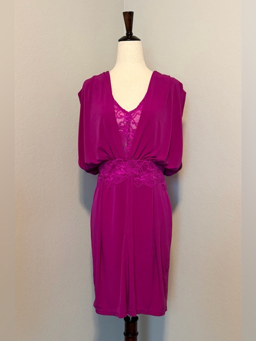 Victoria's Secret Fuchsia Blouson Cocktail Dress Lace Waist & V-Neck Size Large